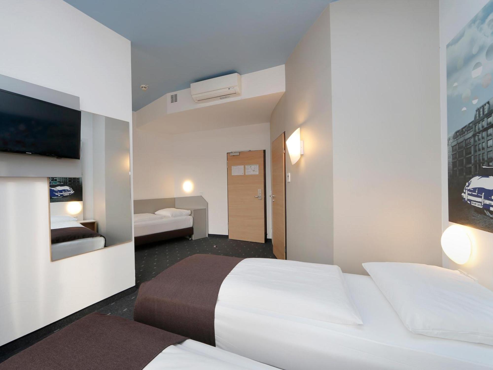 Berlin-charlottenburg 3*